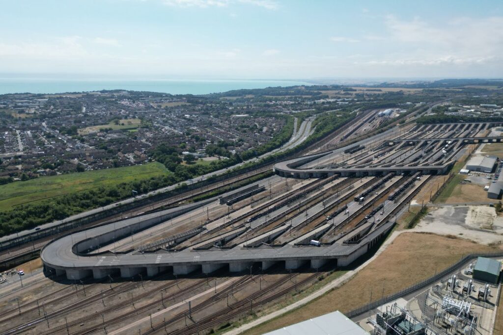 Eurotunnel sfotografowany z góry
